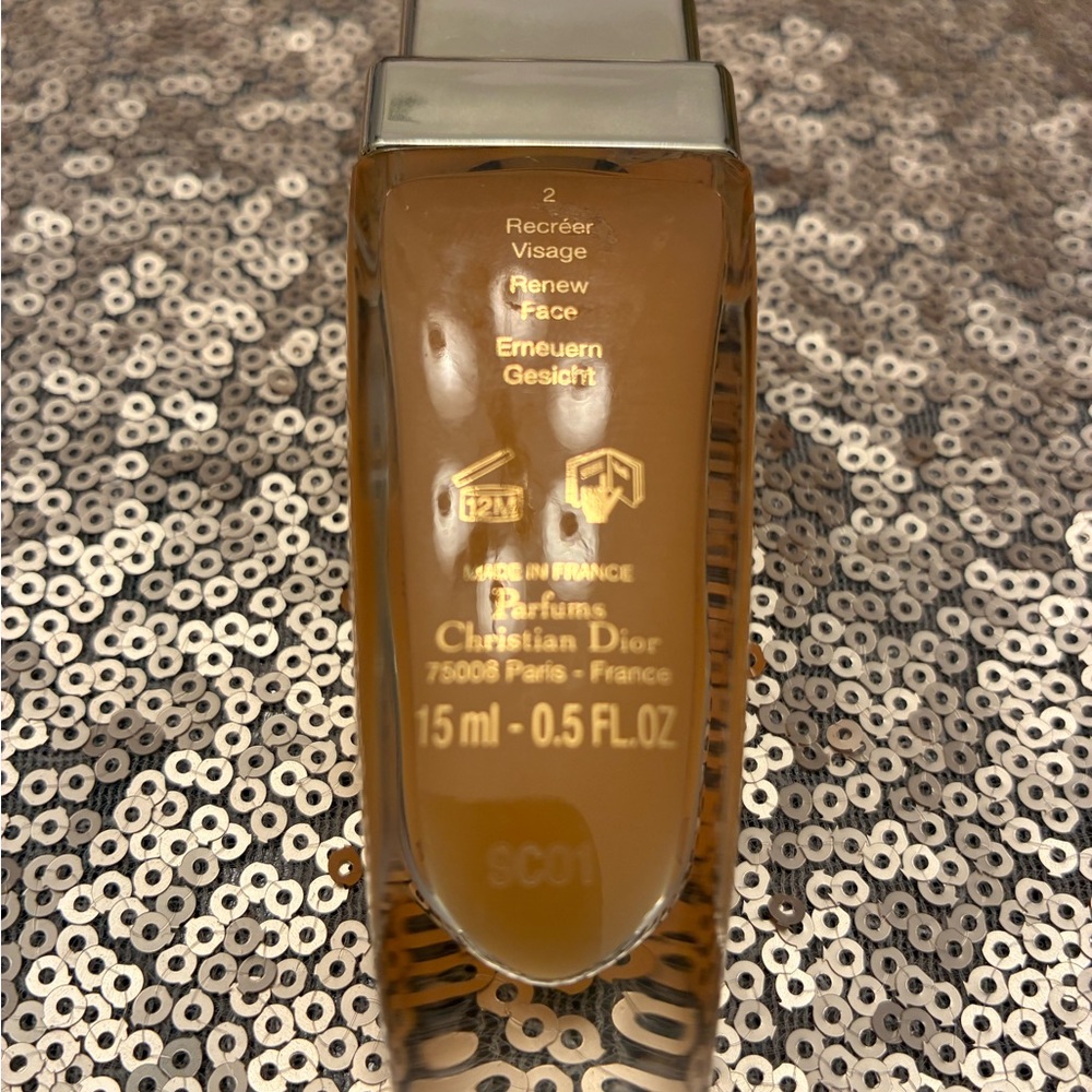 Dior Prestige La Cure Renew Face NEW Anti Aging Treatment 15 ml. - Picture 2 of 2